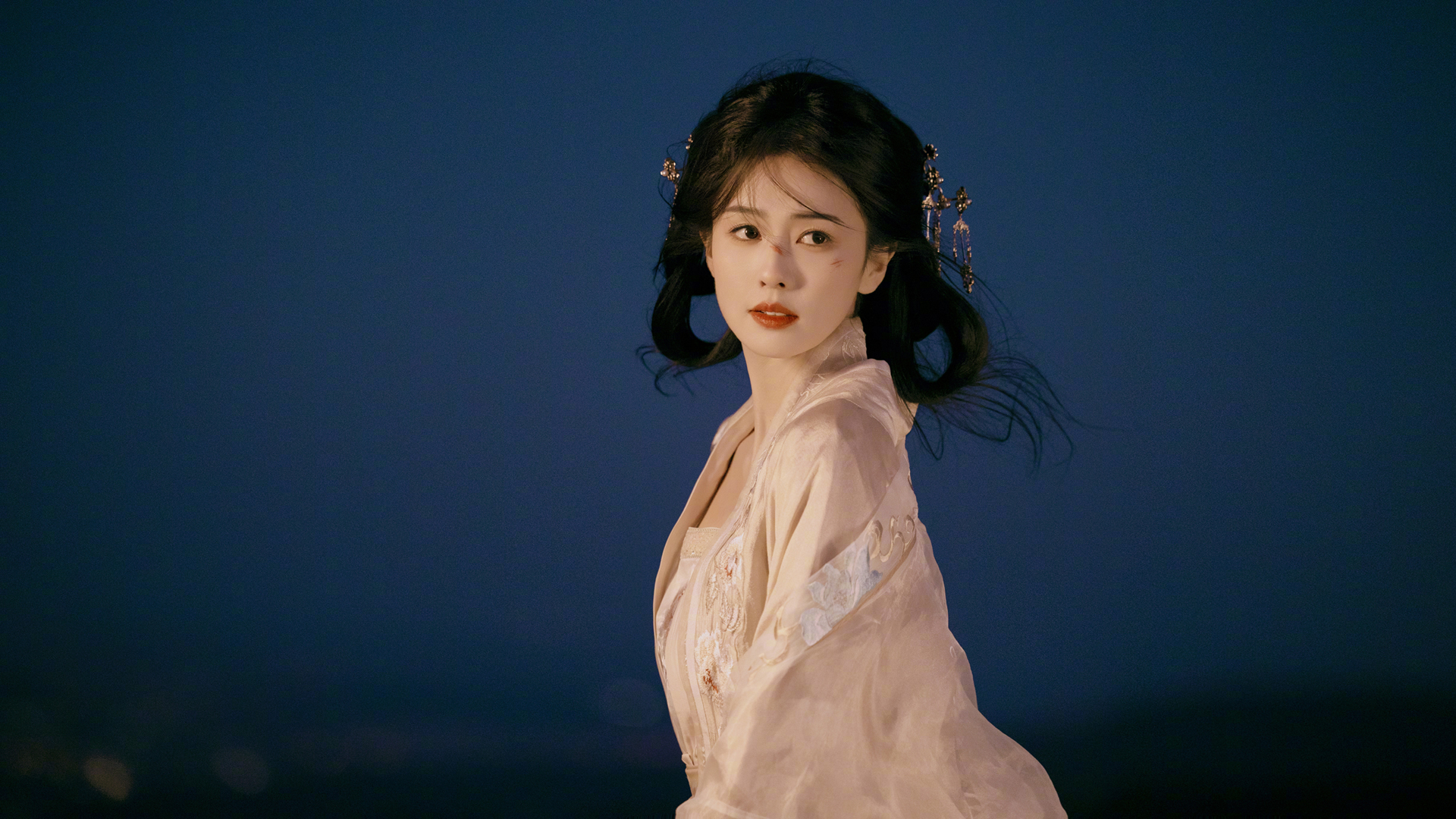 ['白鹿 古风美女 回头 唯美 桌面壁纸 高清']