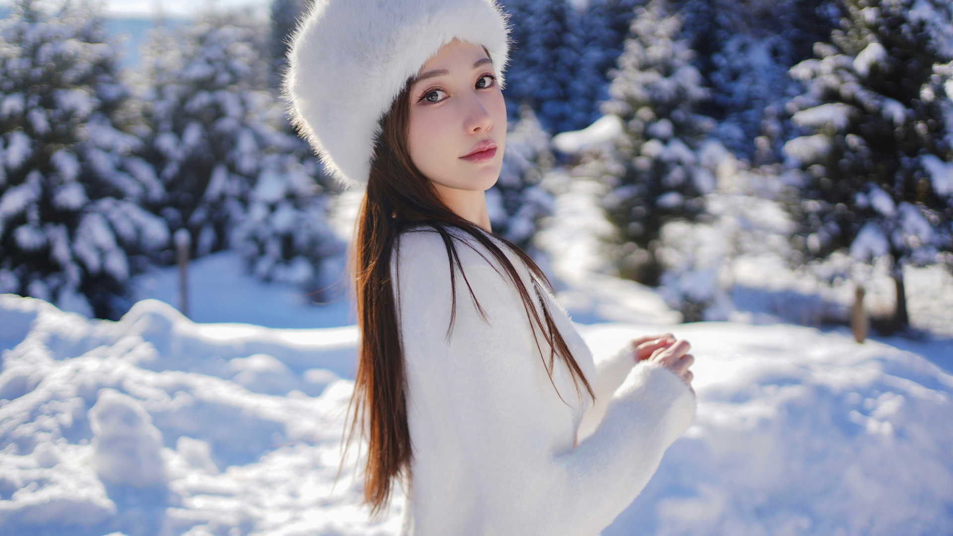 ['冬季 雪景 美女 刘奕宁 电脑壁纸']