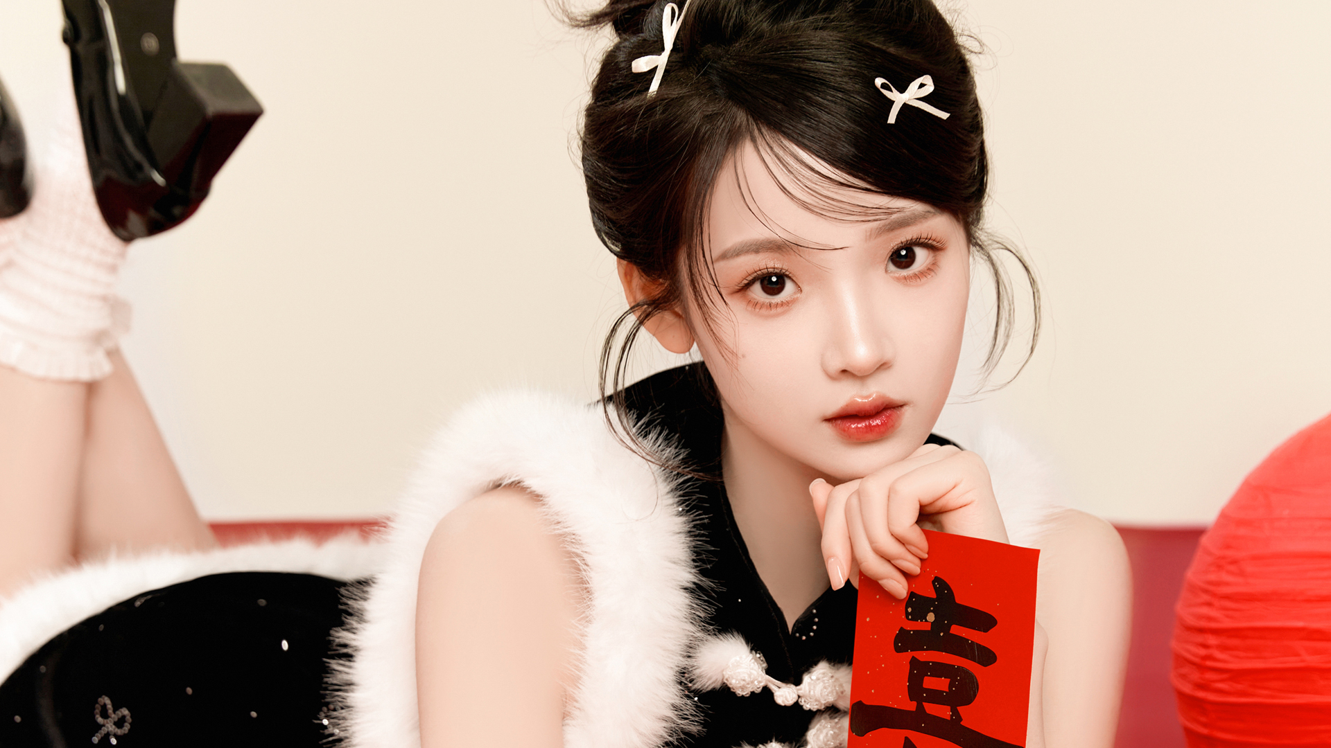 ['新年 可爱美女 张淼怡 4K高清 壁纸 桌面手机']