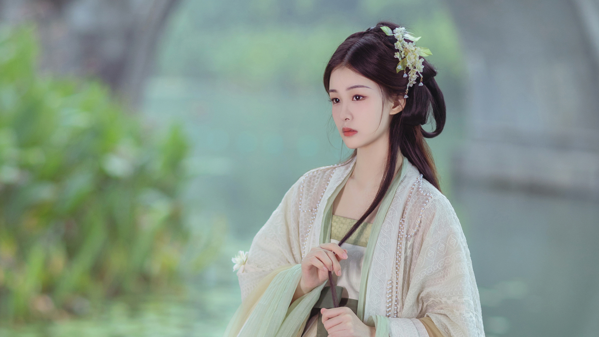 ['古风美女 汉服写真 高清壁纸 清新护眼']