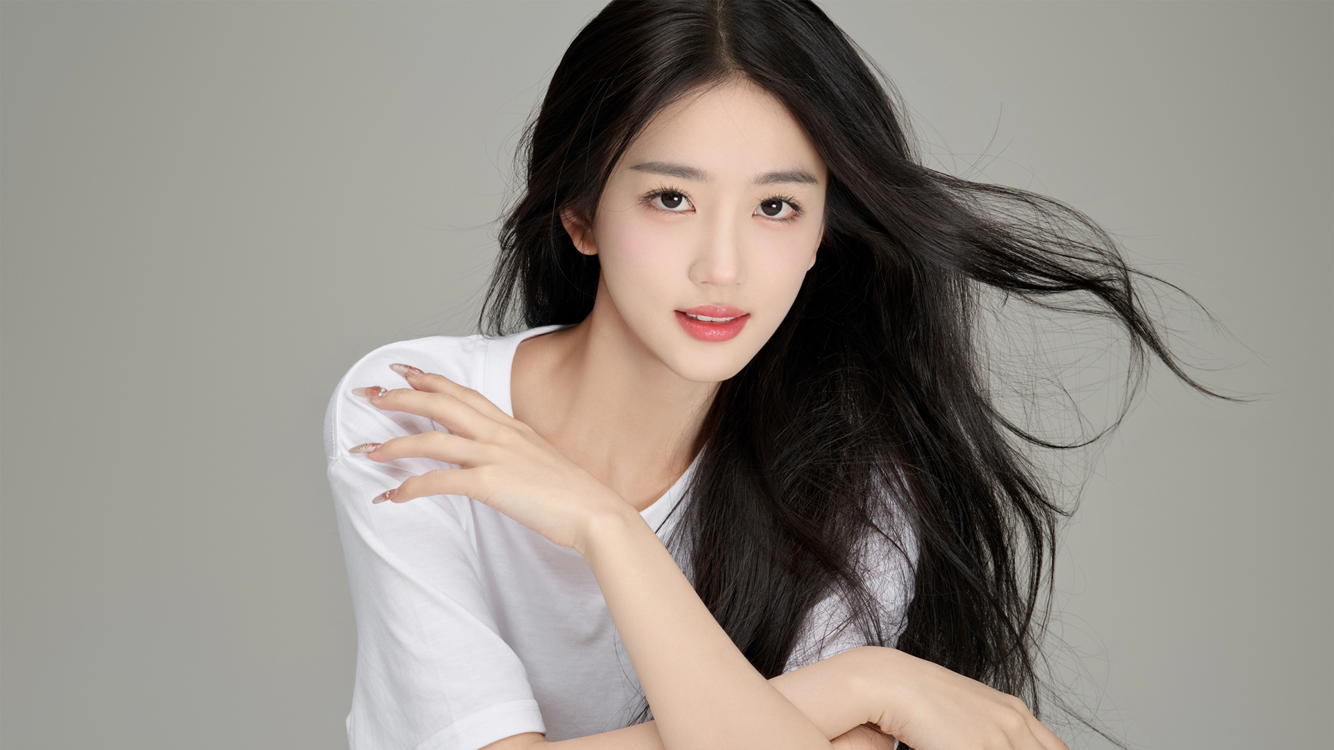 ['长发 清纯 美女 潘敏 高清4K壁纸 汉服写真 宽屏桌面下载']