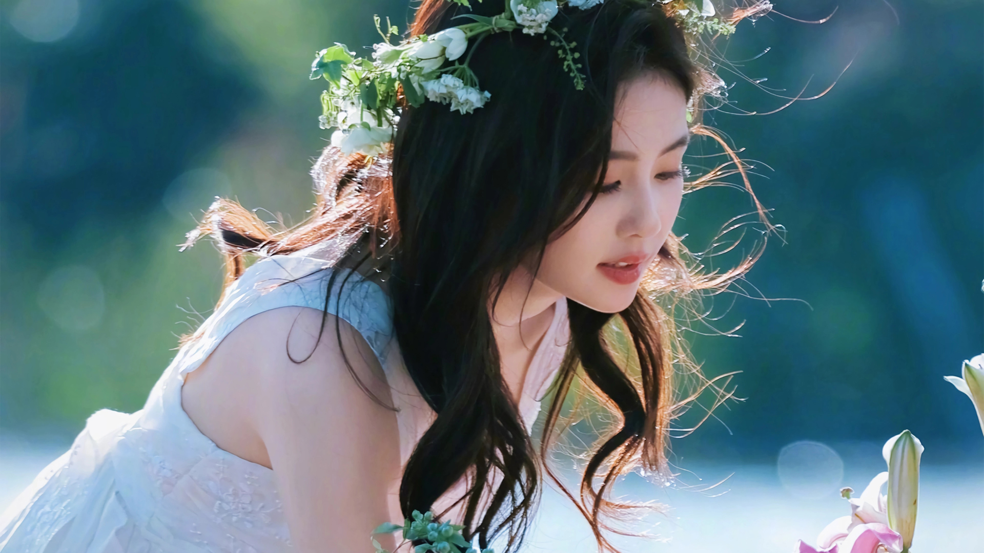 ['白鹿 花环 仙子 美女 高清 4K 5K 壁纸']
