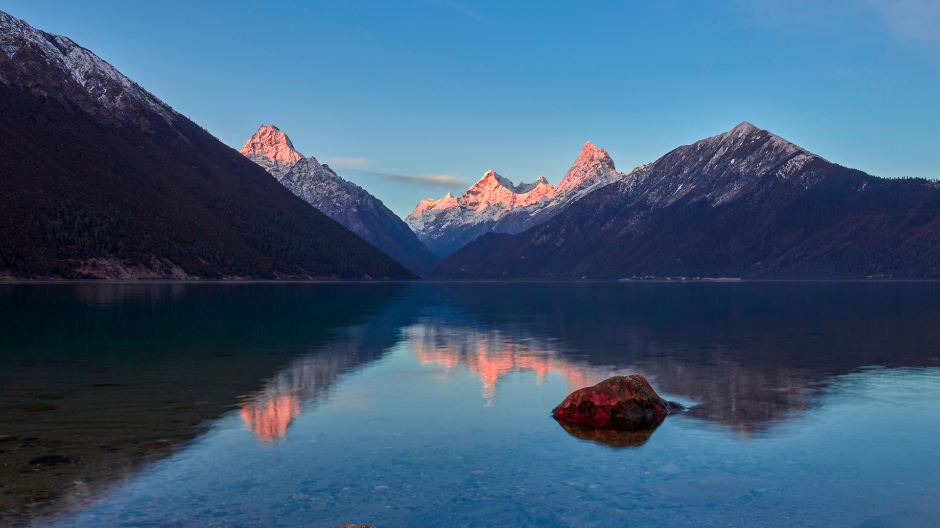 ['华为MatePad Pro11 山水 湖 高山 高清壁纸']