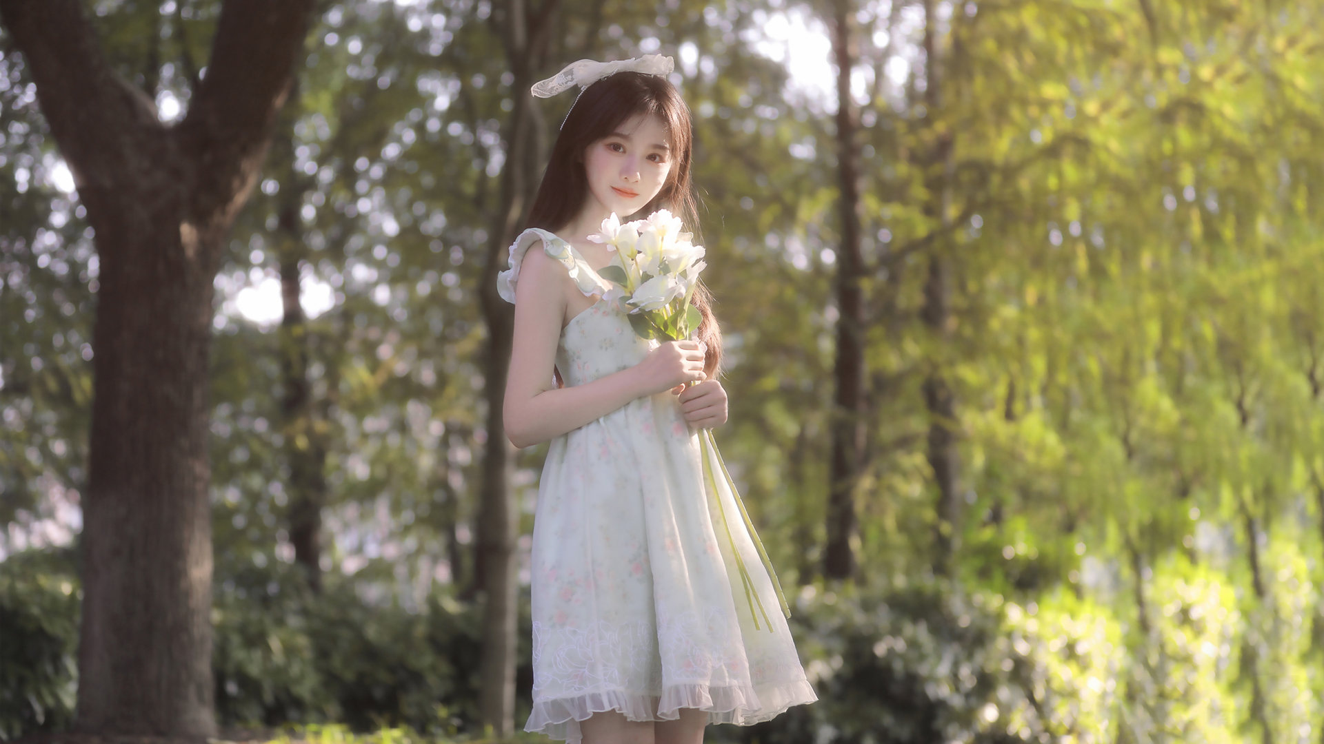 ['森系美女树林小清新清纯高清壁纸']