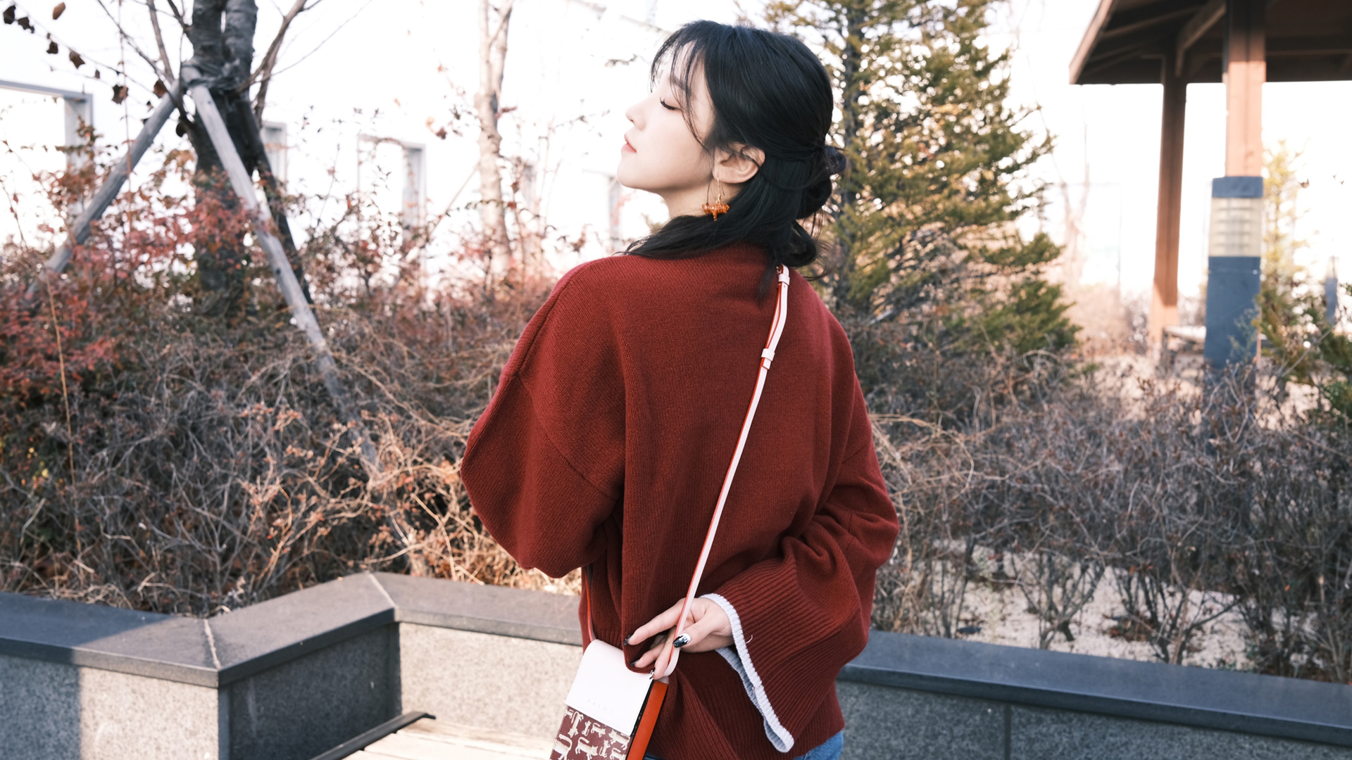 ['宋雨琦 侧颜 高清壁纸 女神 粉丝推荐']