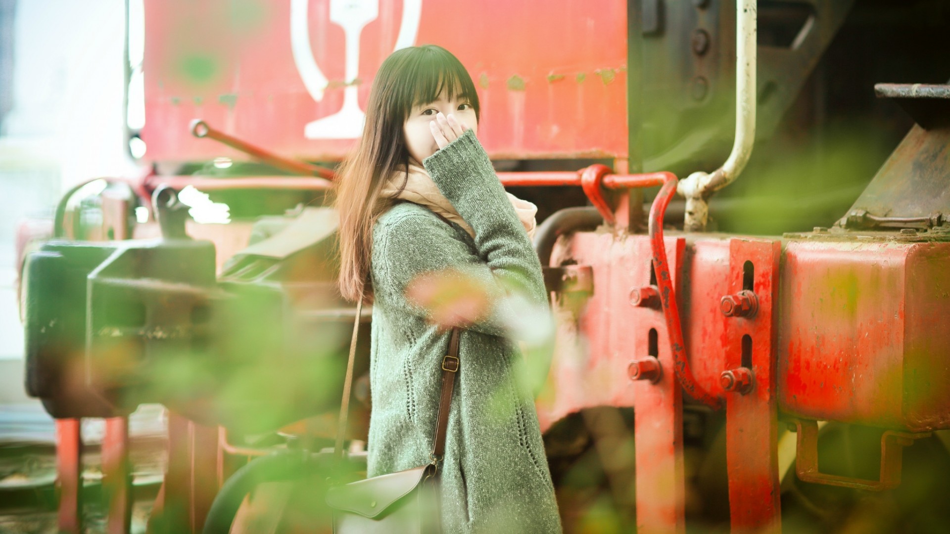 ['清新 长发 美女 壁纸 写真 高清 手机桌面']