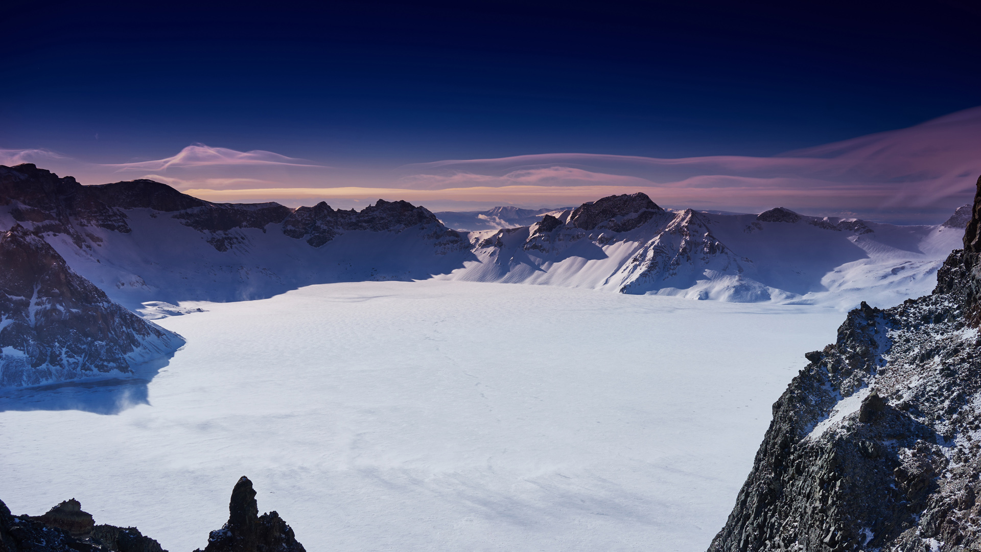 ['冬天 长白山 雪景 天池 雾凇 温泉 滑雪 高清壁纸']
