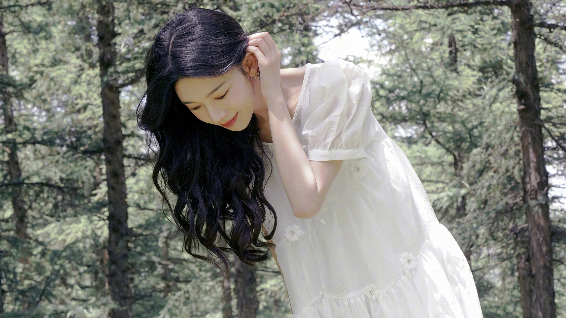 ['美女壁纸 陈瑶 森系 森女系 小清新 自然系 清纯甜美']