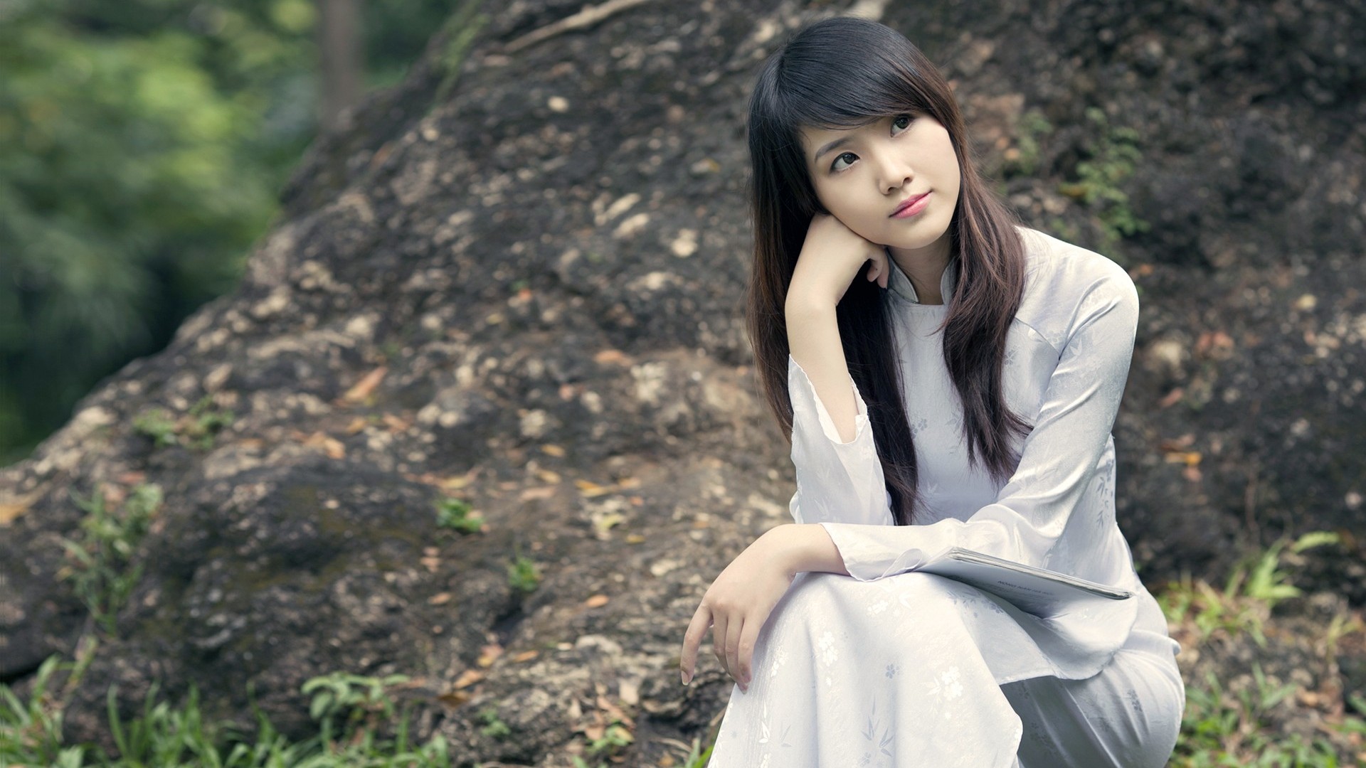 ['文静 小清新 文艺范 美女壁纸 清纯 女生头像']