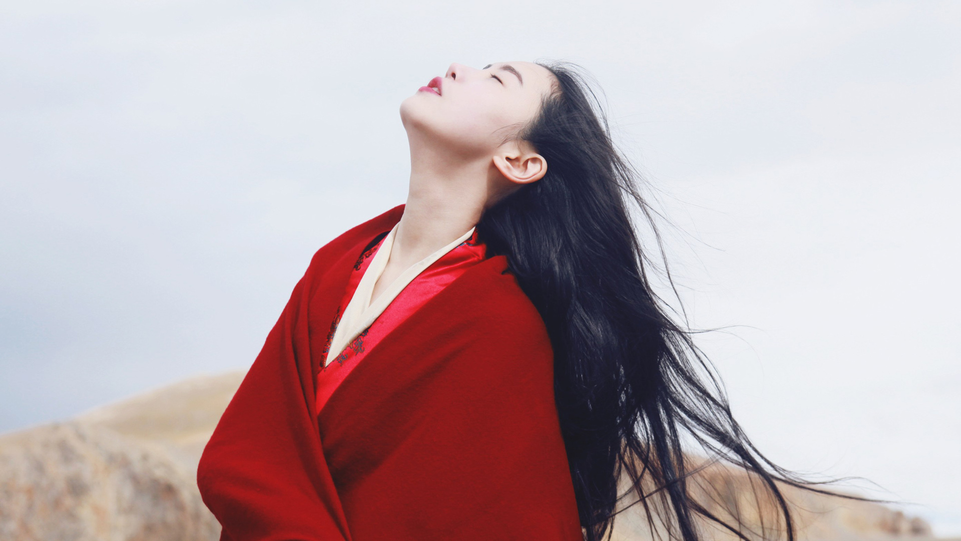 ['张辛苑 高清壁纸 4K电脑桌面 复古写真 女神头像', '张辛苑 高清壁纸 4K电脑桌面 复古写真 女神头像']