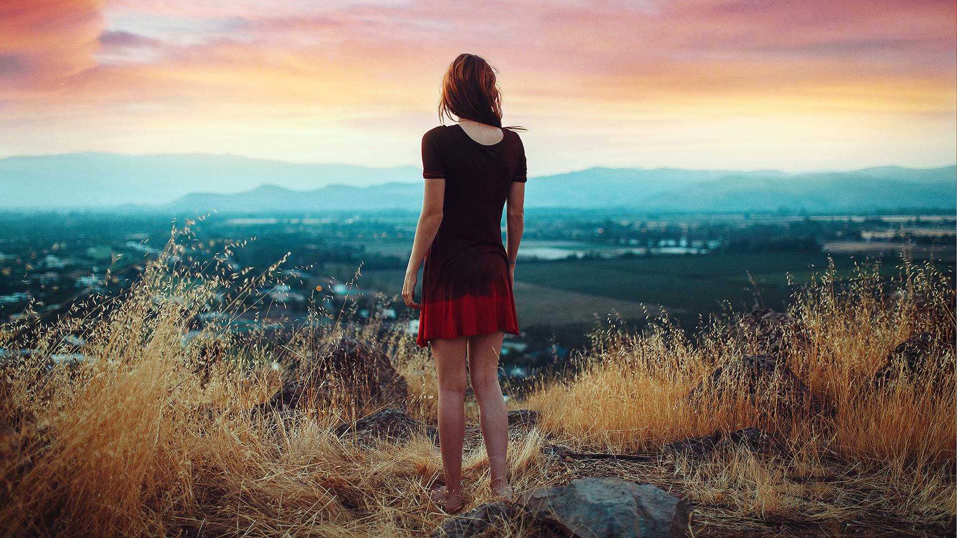 ['Girl Back View Mountain Gazing Dreamy Atmosphere Wallpaper']