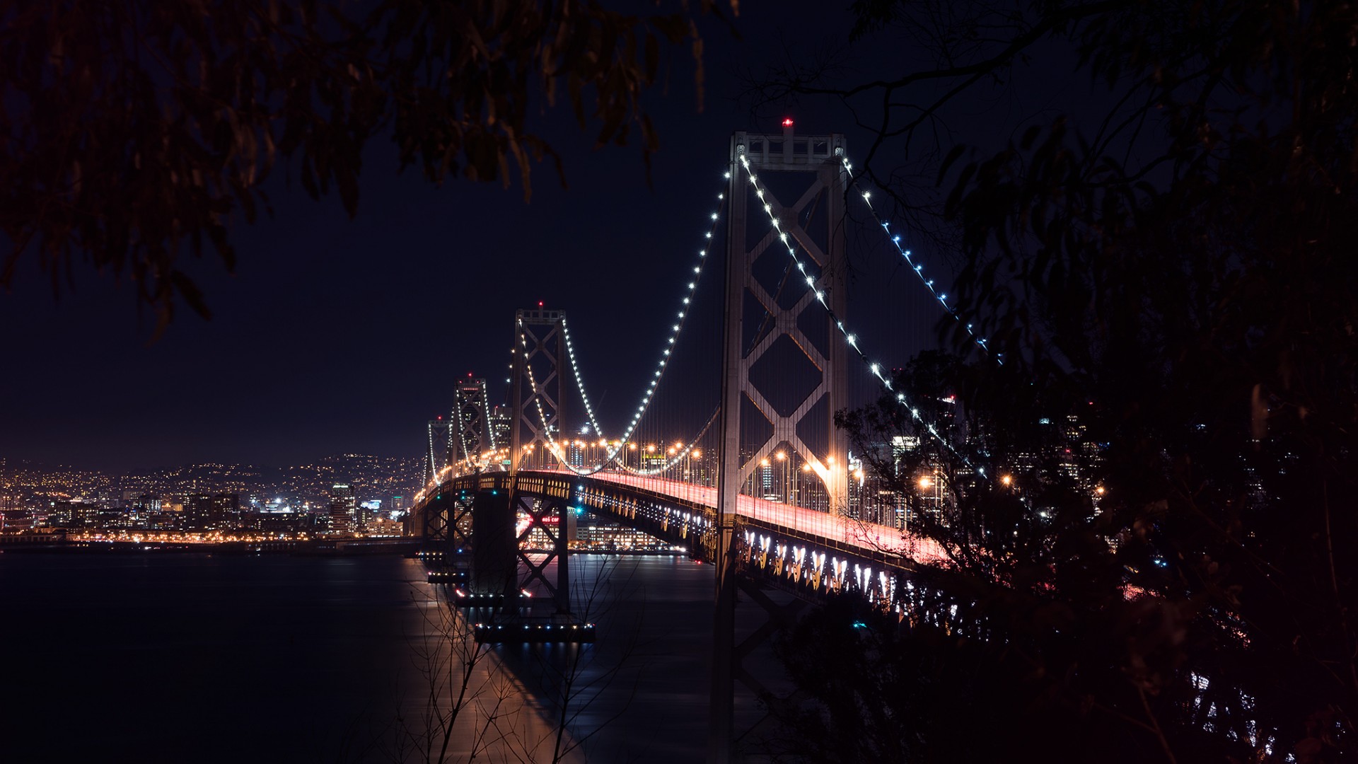 ['旧金山海湾大桥夜景高清壁纸 美国加利福尼亚城市风景摄影桌面下载']
